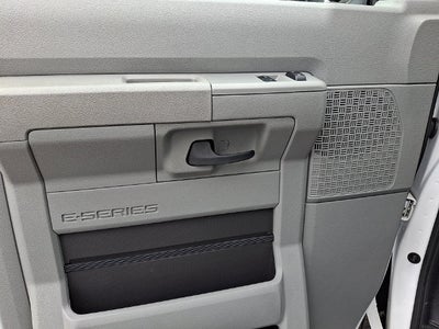 2023 Ford E-450SD Base DRW