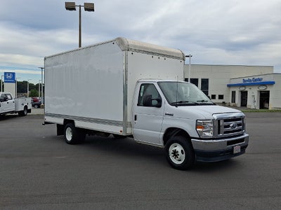 2023 Ford E-450SD Base DRW