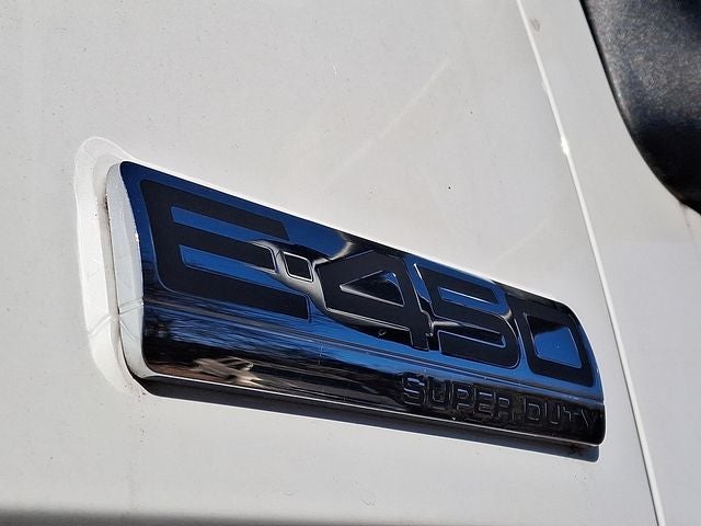 2024 Ford E-450SD 14' BOX TRUCK DRW