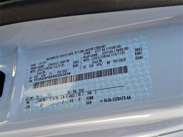 2024 Ford E-450SD 14' BOX TRUCK DRW