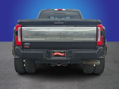 2023 Ford F-350SD Platinum