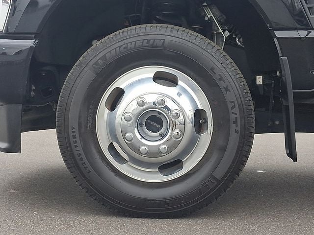 2023 Ford F-350SD Platinum