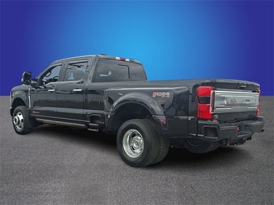 2023 Ford F-350SD Platinum