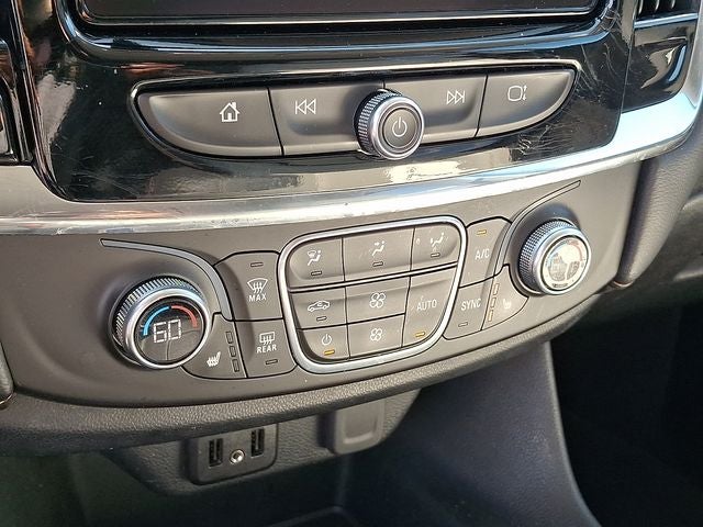 2018 Chevrolet Traverse LT Cloth w/1LT
