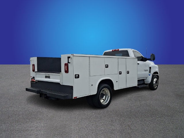 2023 Chevrolet Silverado 5500HD Work Truck