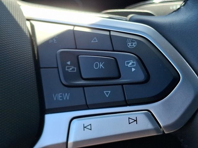 2024 Volkswagen Atlas Cross Sport 2.0T SEL Premium R-Line