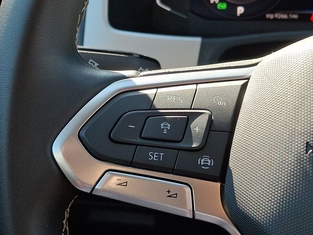 2022 Volkswagen Atlas 2.0T SE w/Technology