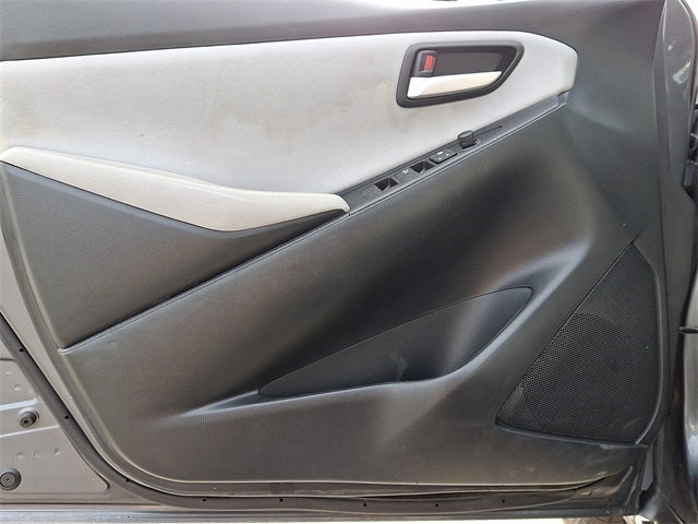 2019 Toyota Yaris LE