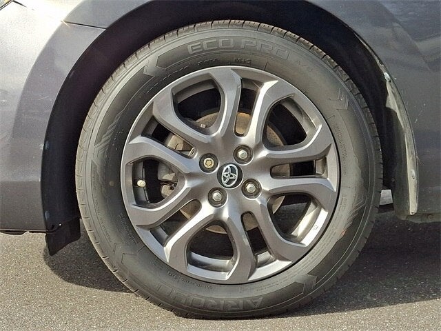 2019 Toyota Yaris LE