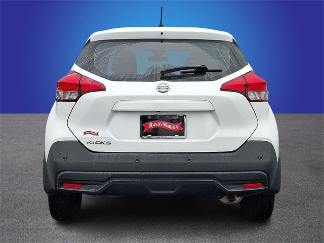 2020 Nissan Kicks S