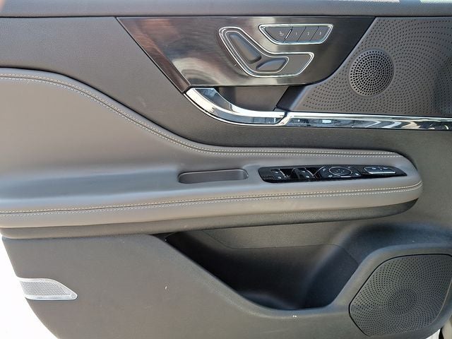 2025 Lincoln Corsair Reserve