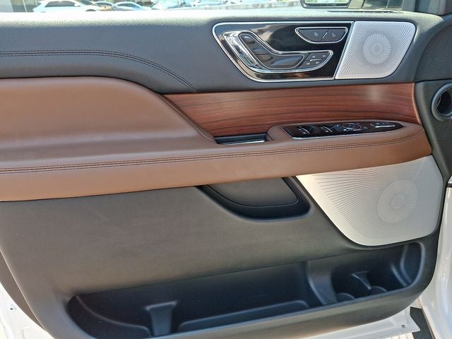 2023 Lincoln Navigator L Reserve