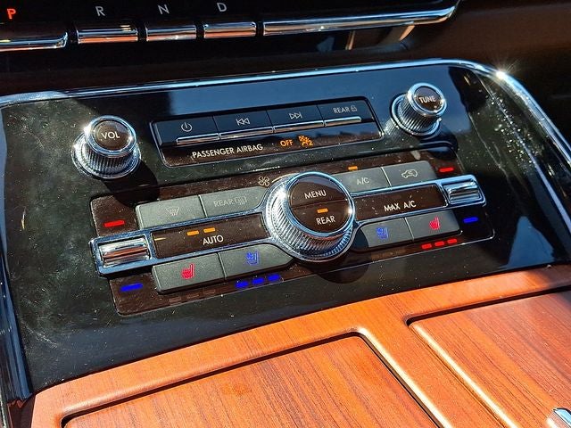 2023 Lincoln Navigator L Reserve