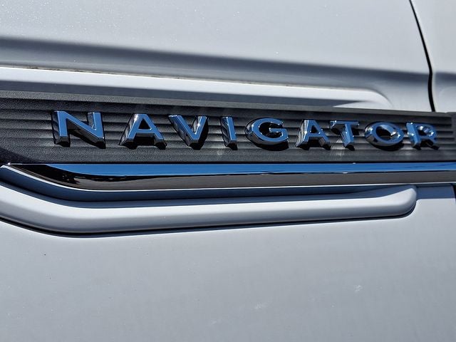 2023 Lincoln Navigator L Reserve