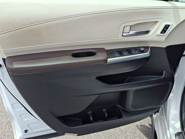 2023 Toyota Sienna Platinum 7 Passenger