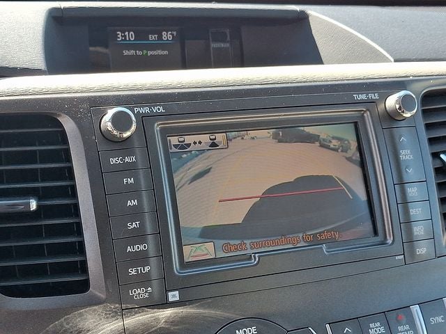 2012 Toyota Sienna Base 7 Passenger