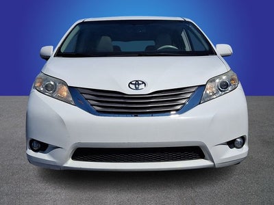 2012 Toyota Sienna Base 7 Passenger