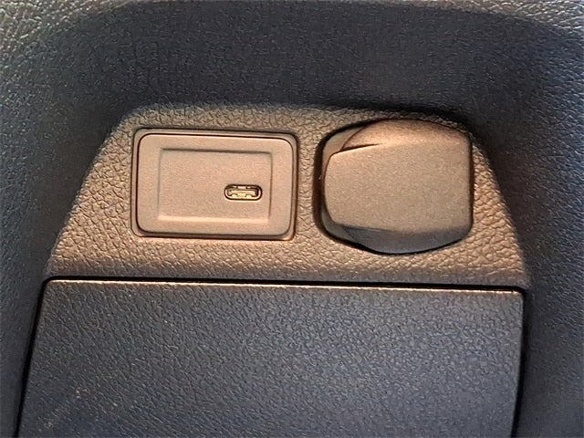 2025 Mercedes-Benz Sprinter 2500 Cargo 170 WB High Roof