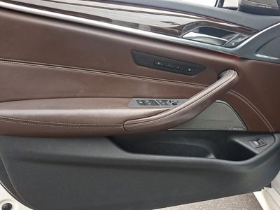 2019 BMW 5 Series 540i