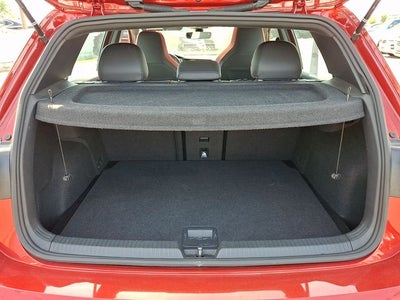 2024 Volkswagen Golf GTI SE