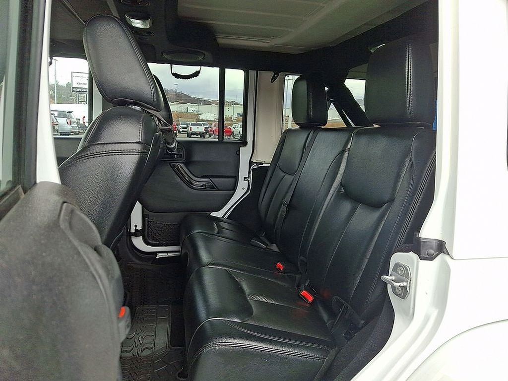 2014 Jeep Wrangler Unlimited Altitude
