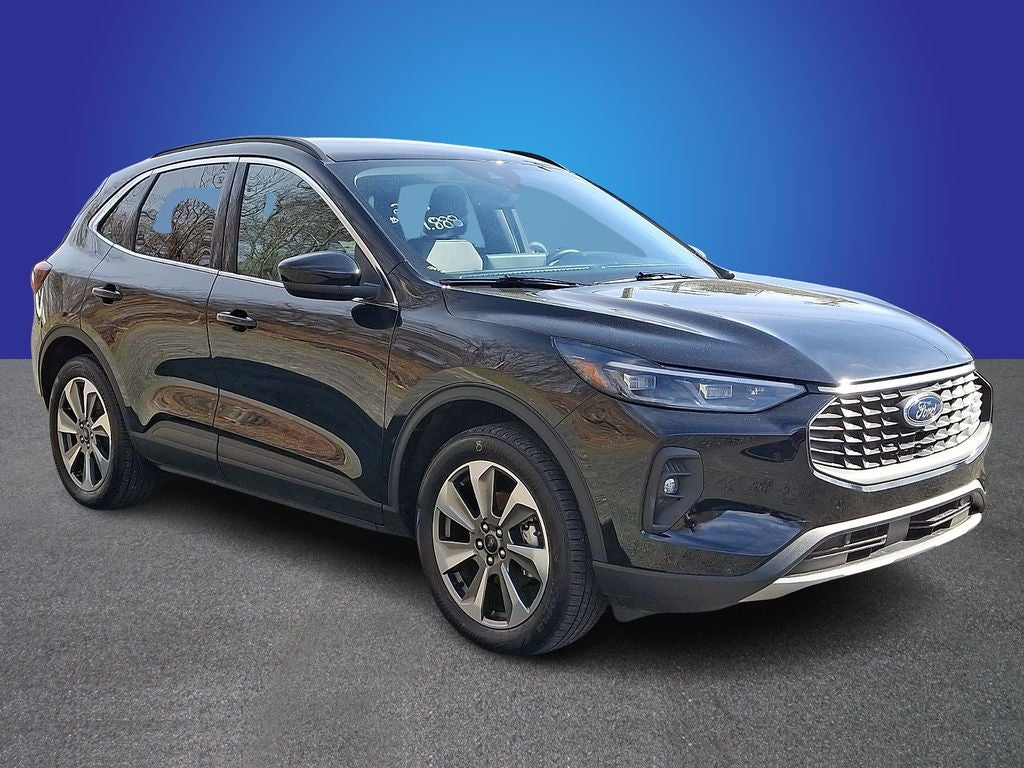 2025 Ford Escape Hybrid Platinum