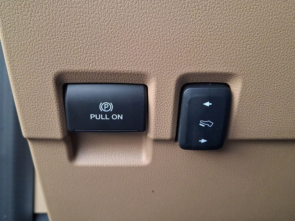 2023 Ford F-350SD Lariat