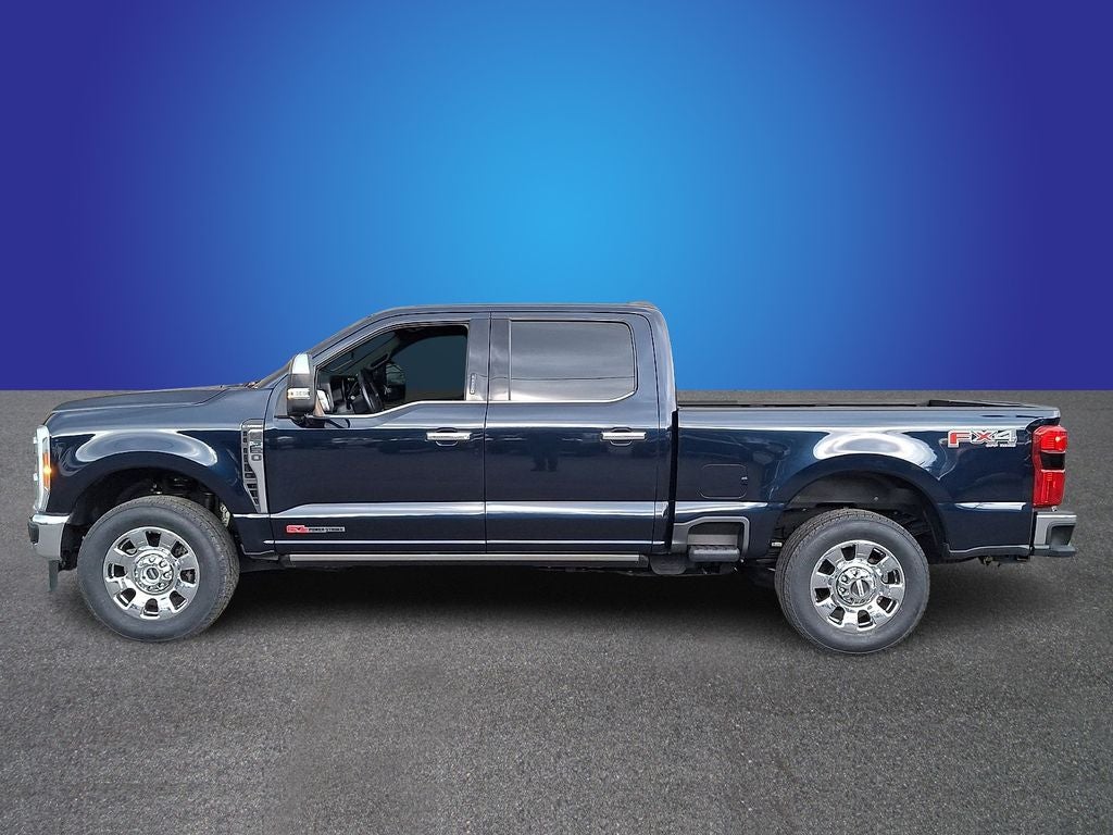 2023 Ford F-350SD Lariat