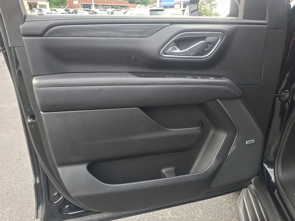 2024 GMC Yukon XL SLT