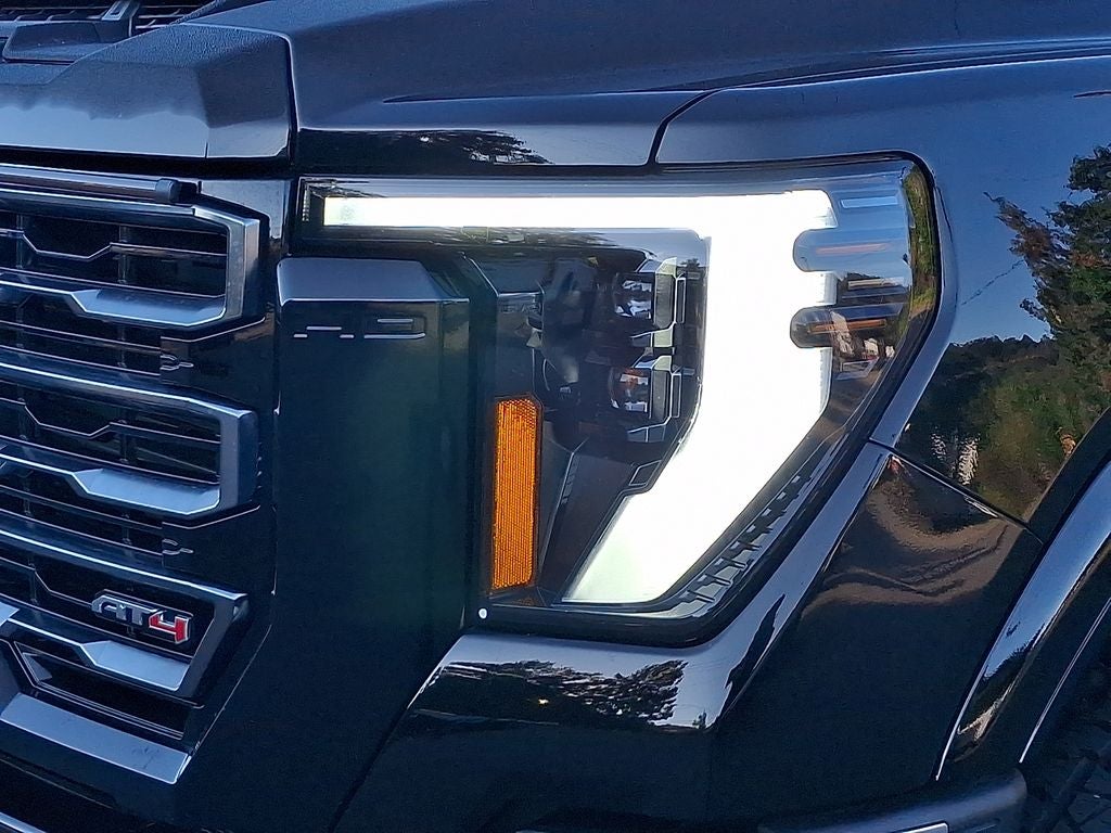 2025 GMC Sierra 2500HD AT4