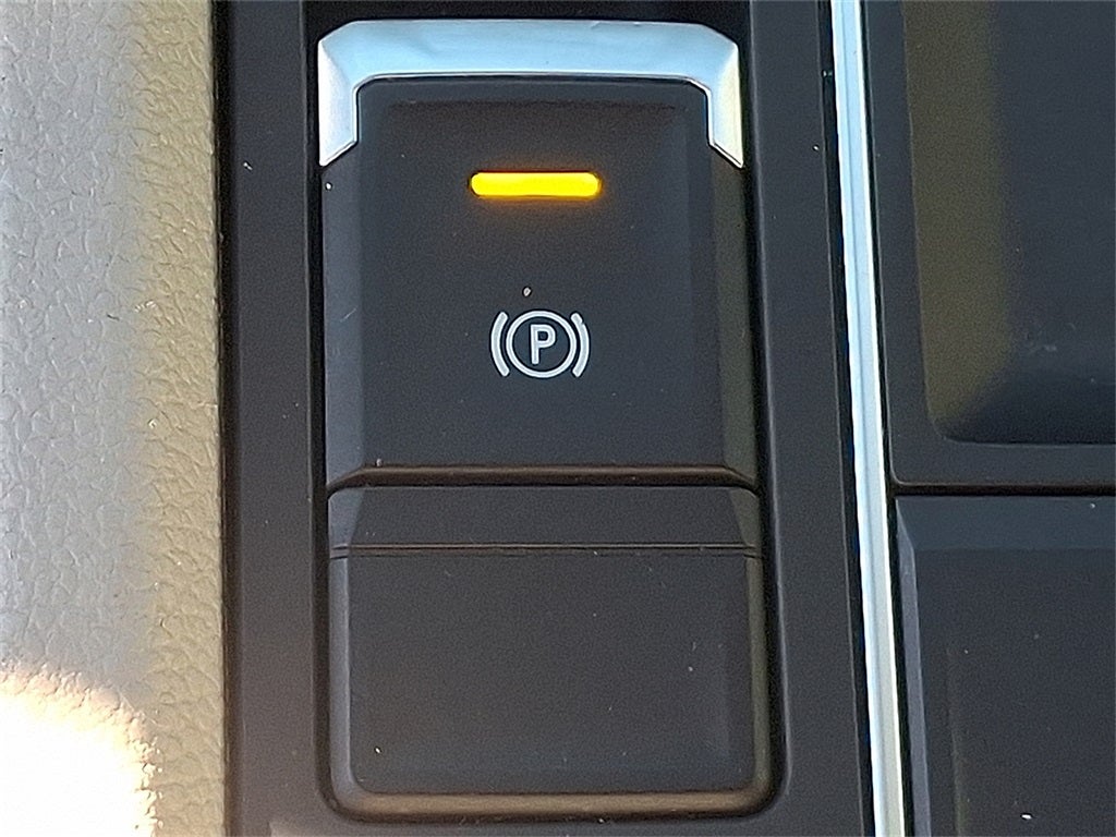 2019 Volkswagen Atlas 3.6L V6 SE R-Line