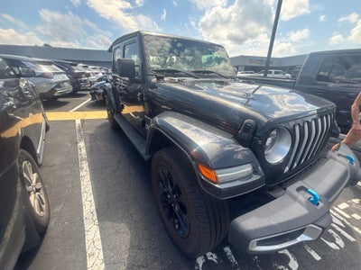 2022 Jeep Wrangler Unlimited Sahara 4x4