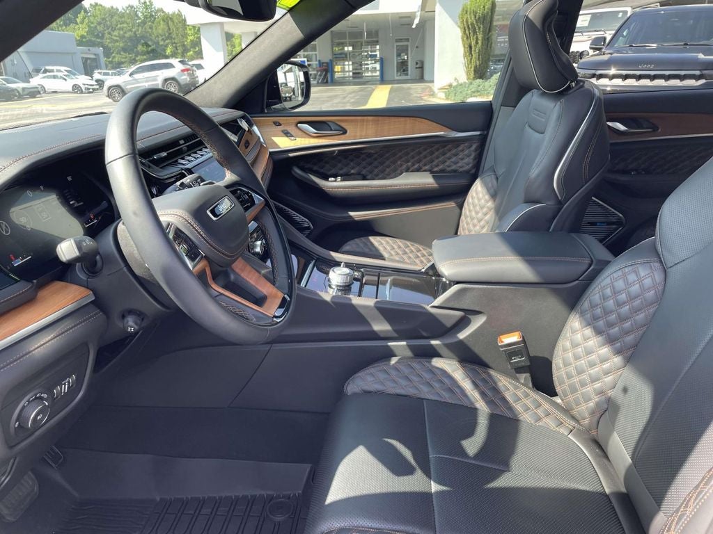 2025 Jeep Grand Cherokee Summit Reserve 4x4