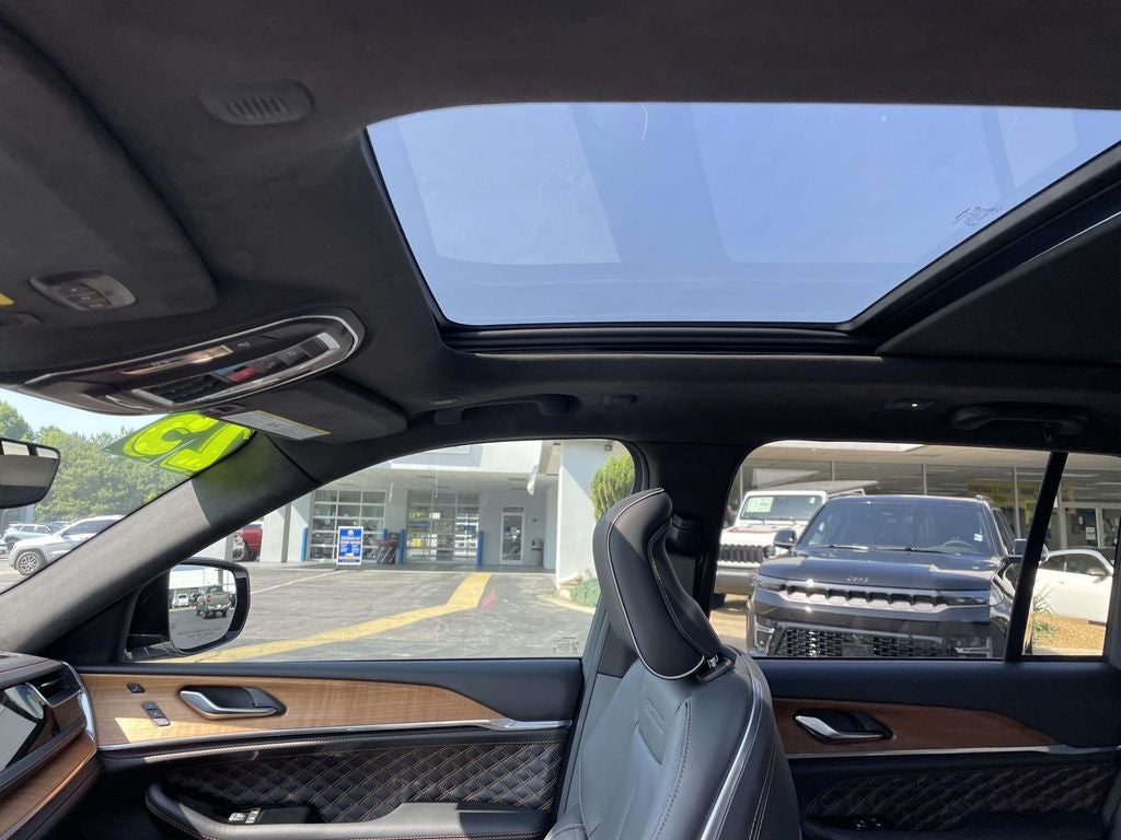 2025 Jeep Grand Cherokee Summit Reserve 4x4