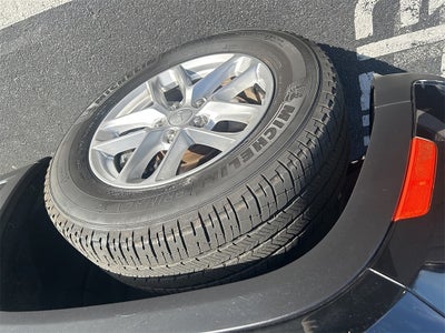 2022 Jeep Grand Cherokee L Laredo 4x4