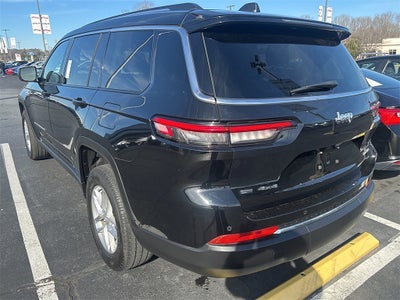 2022 Jeep Grand Cherokee L Laredo 4x4