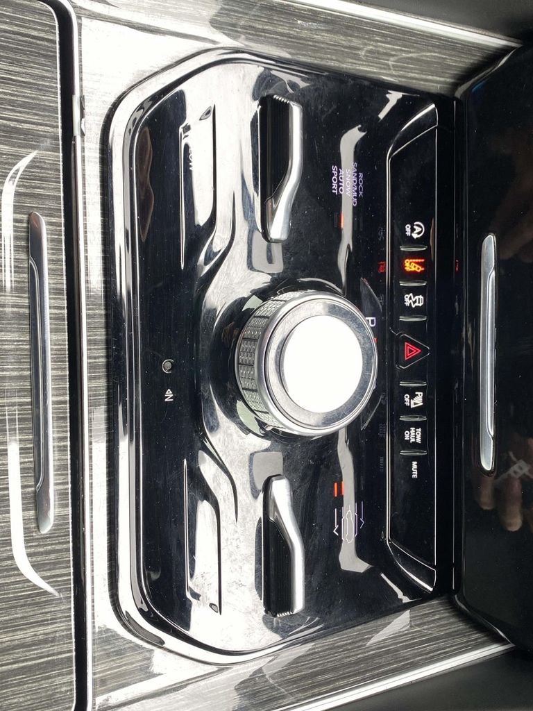 2022 Jeep Wagoneer Series III 4x4