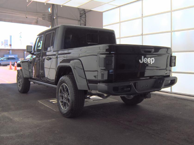 2022 Jeep Gladiator Overland 4x4