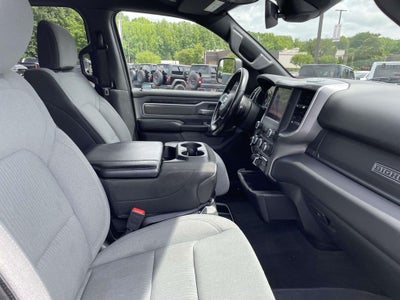 2022 RAM 1500 Big Horn Quad Cab 4x4 6'4' Box