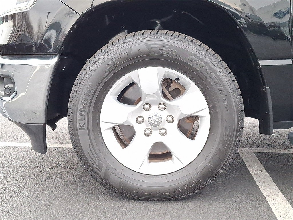 2020 RAM 1500 Big Horn Crew Cab 4x4 5'7' Box