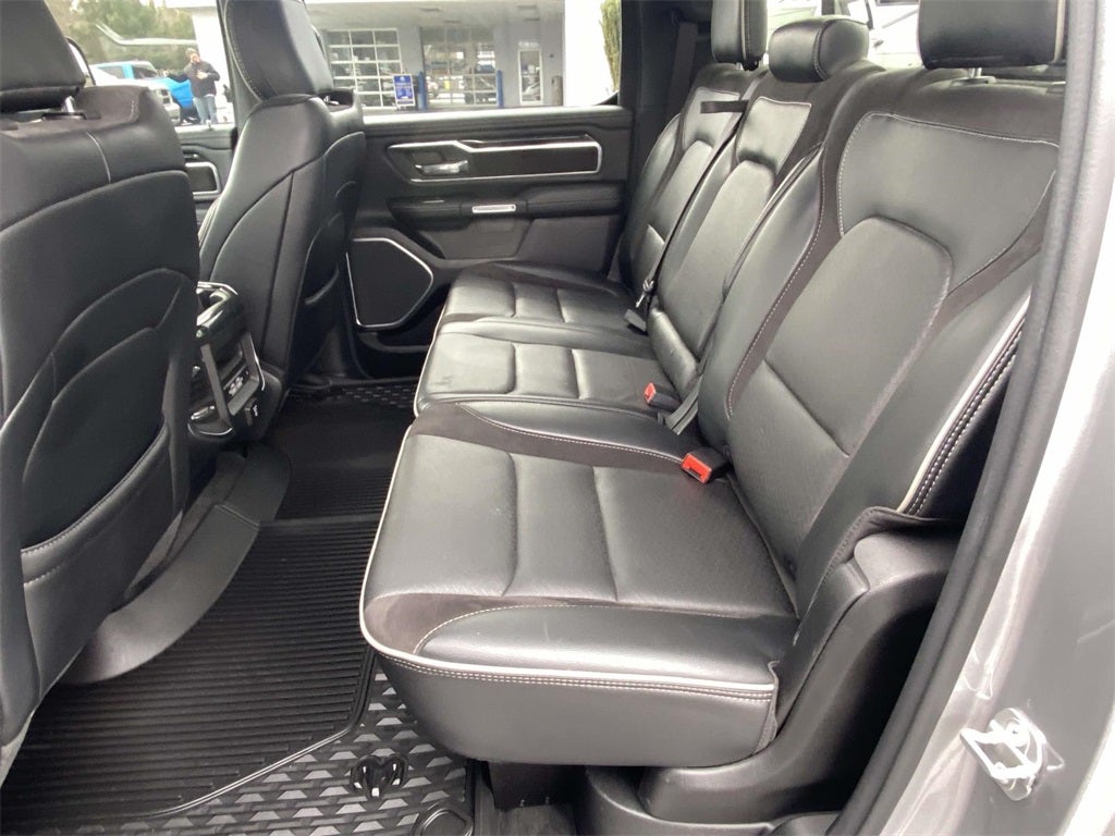 2021 RAM 1500 Laramie Crew Cab 4x4 5'7' Box