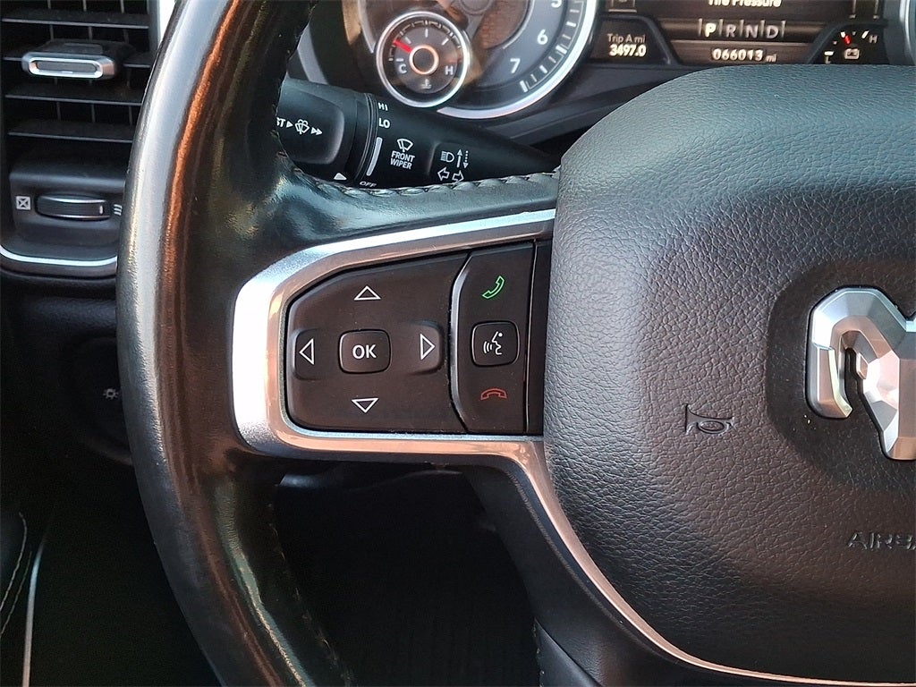 2021 RAM 1500 Laramie Crew Cab 4x4 5'7' Box