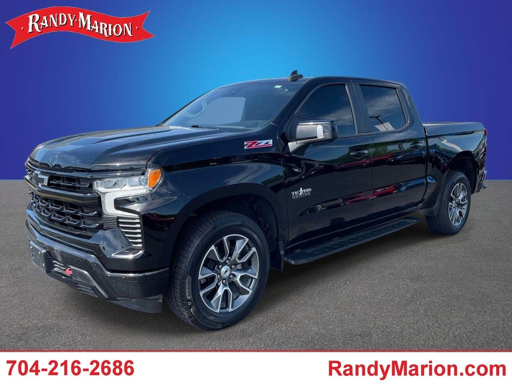 2022 Chevrolet Silverado 1500 4WD Crew Cab Short Bed RST