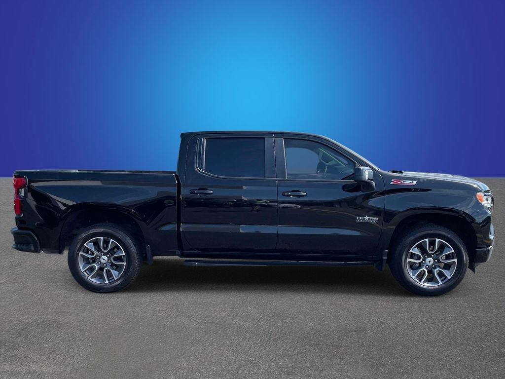 2022 Chevrolet Silverado 1500 4WD Crew Cab Short Bed RST