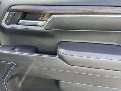 2022 Chevrolet Silverado 1500 4WD Crew Cab Short Bed RST