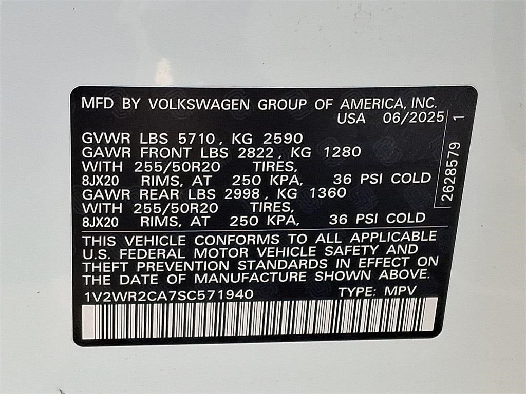 2025 Volkswagen Atlas 2.0T SE w/Technology