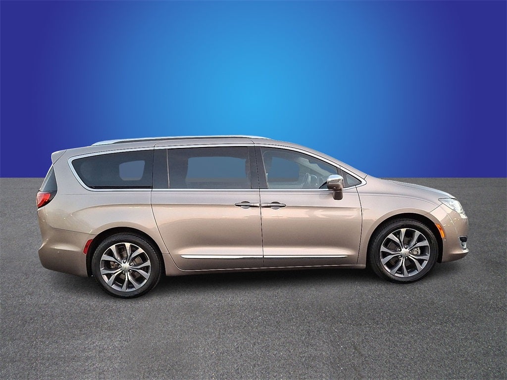 2017 Chrysler Pacifica Limited