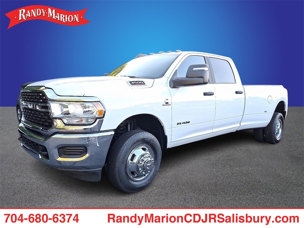 2024 RAM 3500 Big Horn Crew Cab 4x4 8' Box