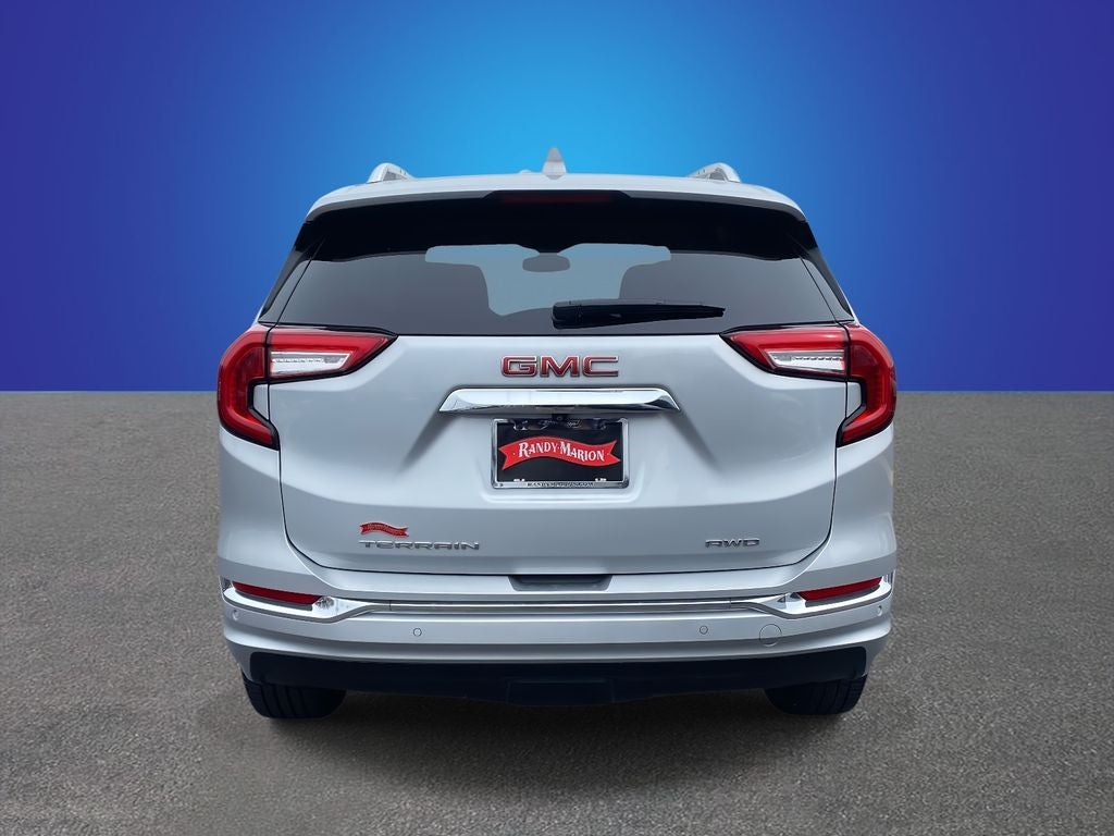 2022 GMC Terrain AWD Denali