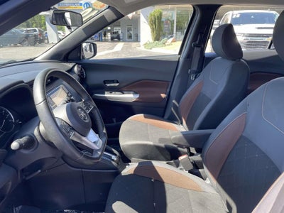 2019 Nissan Kicks SR